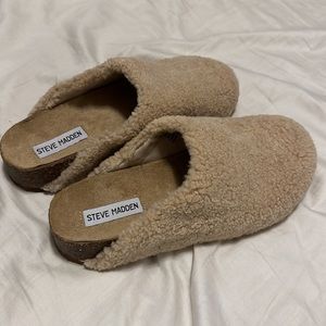 Steve Madden Slippers
